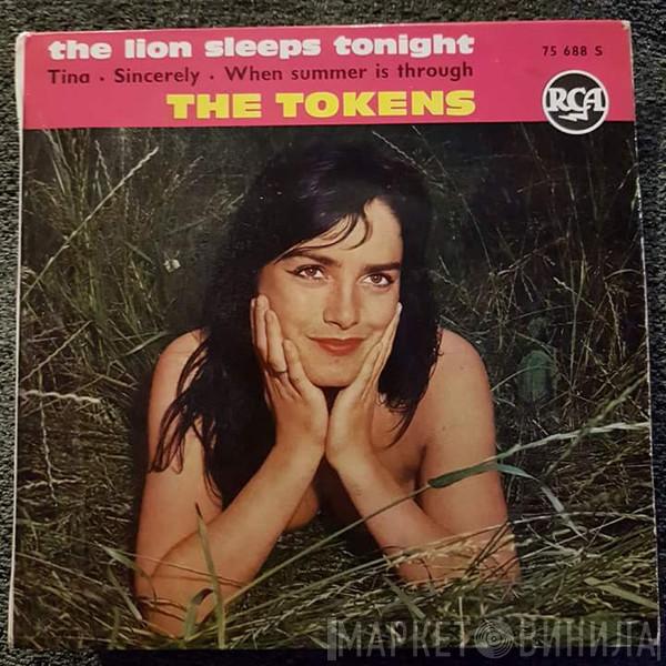 The Tokens - The Lion Sleeps Tonight