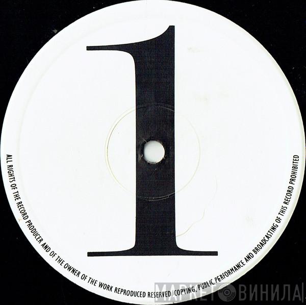 Thomas & Taylor - You Can't Blame Love