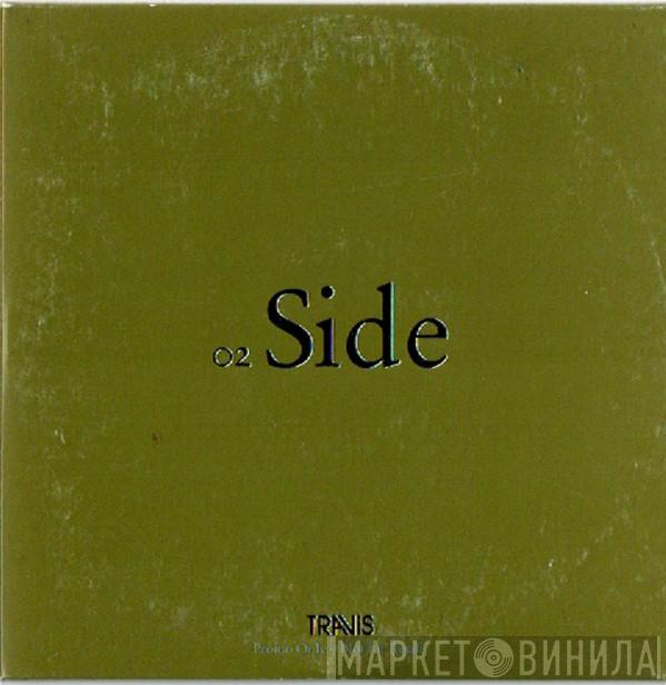  Travis  - Side