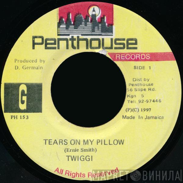 Twiggy - Tears On My Pillow