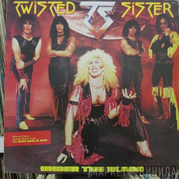  Twisted Sister  - Under The Blade