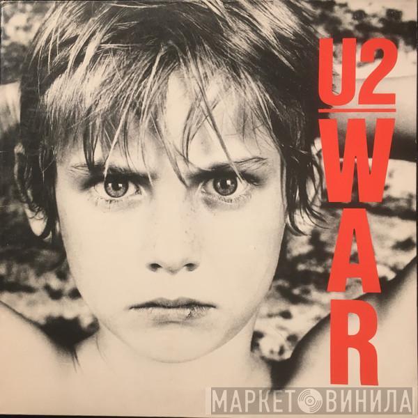  U2  - War