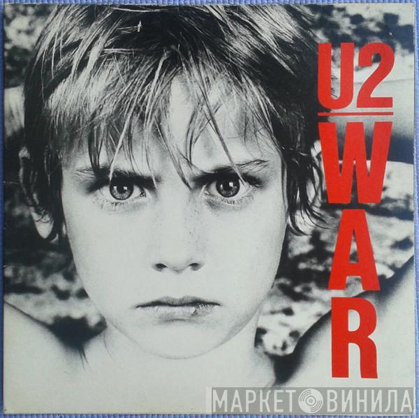  U2  - War