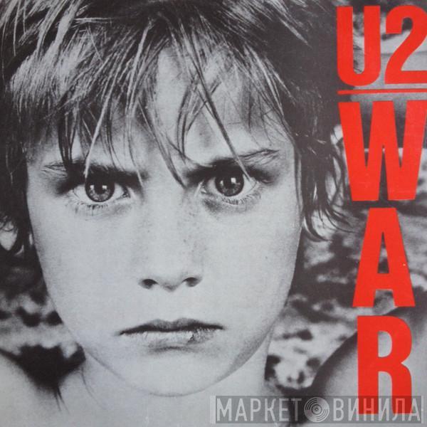  U2  - War