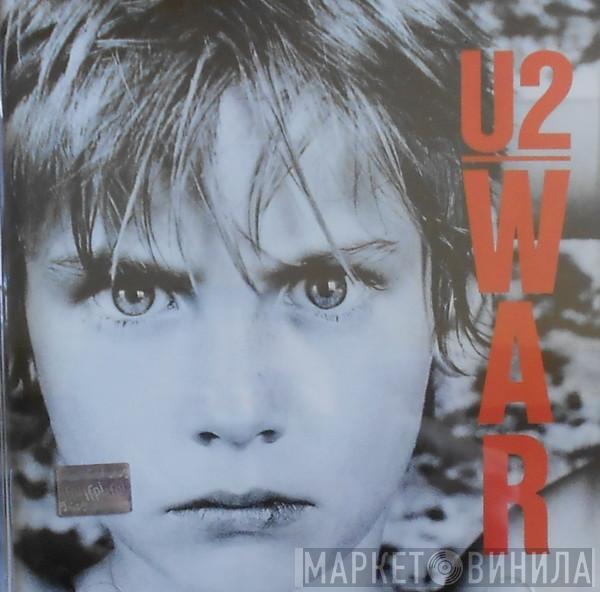  U2  - War