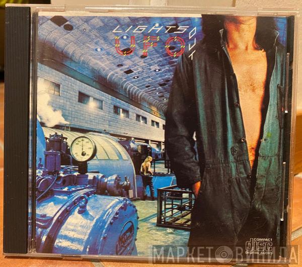  UFO   - Lights Out