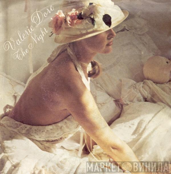  Valerie Dore  - The Night