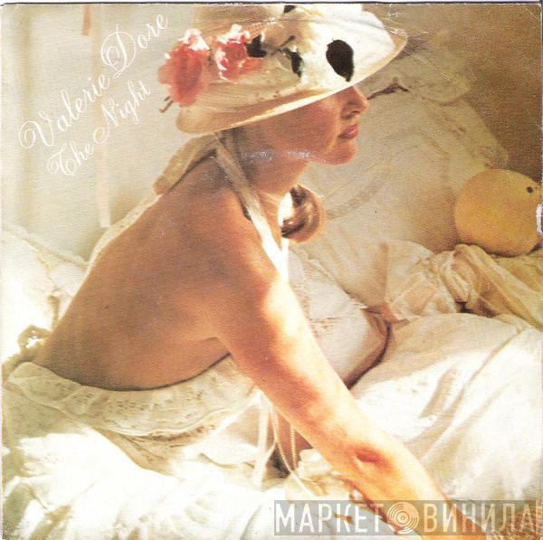  Valerie Dore  - The Night