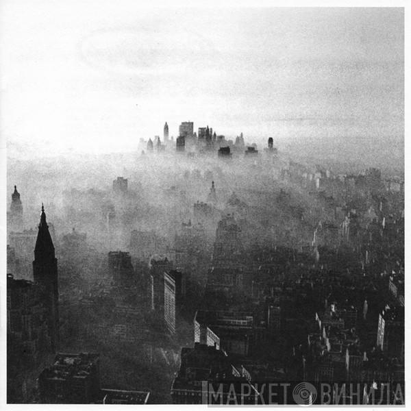  Vampire Weekend  - Modern Vampires Of The City