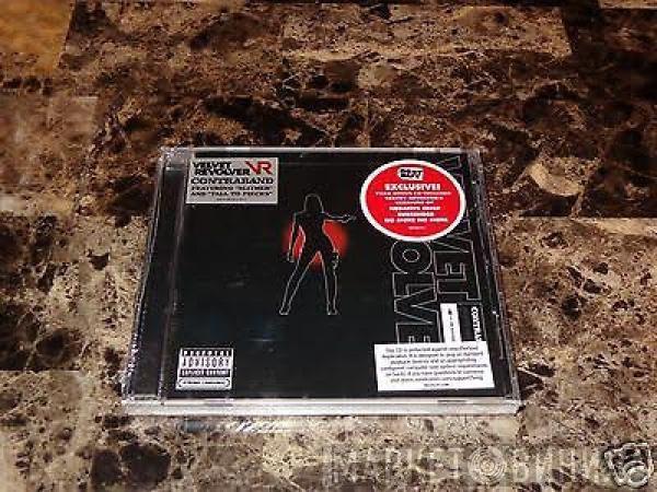  Velvet Revolver  - Contraband