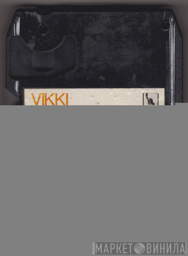  Vikki Carr  - It Must Be Him