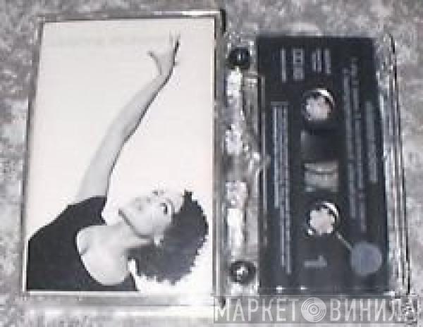  Vivienne Mckone  - Vivienne Mckone