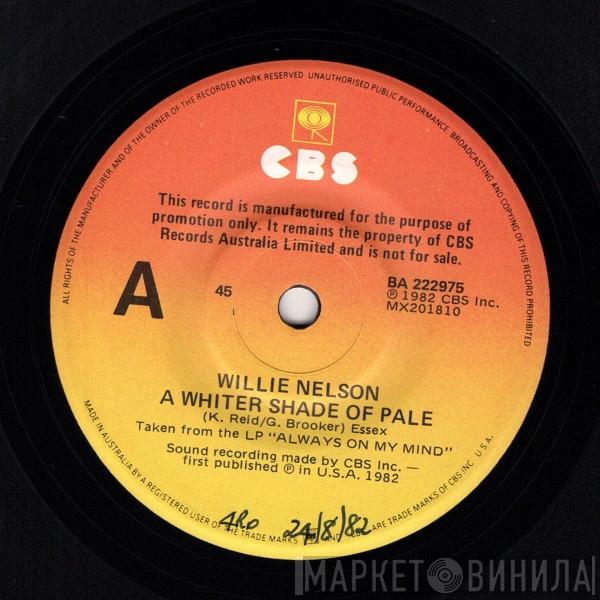  Willie Nelson  - A Whiter Shade Of Pale