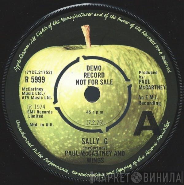  Wings   - Sally G