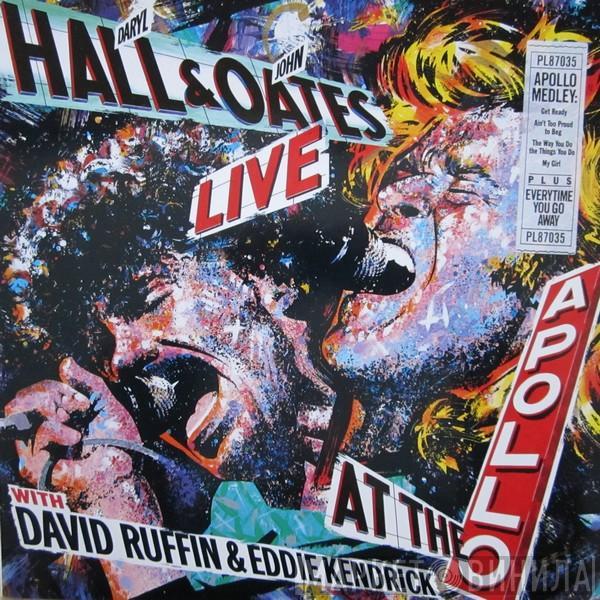 With Daryl Hall & John Oates & David Ruffin  Eddie Kendricks  - Live At The Apollo