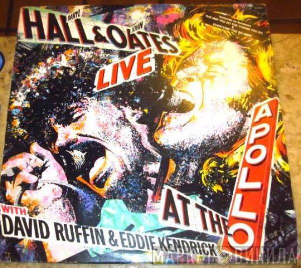 With Daryl Hall & John Oates & David Ruffin  Eddie Kendricks  - Live At The Apollo