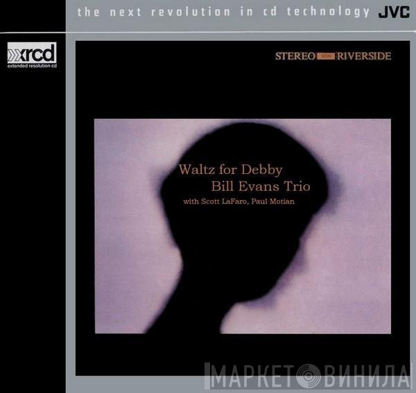 With The Bill Evans Trio , Scott LaFaro  Paul Motian  - Waltz For Debby