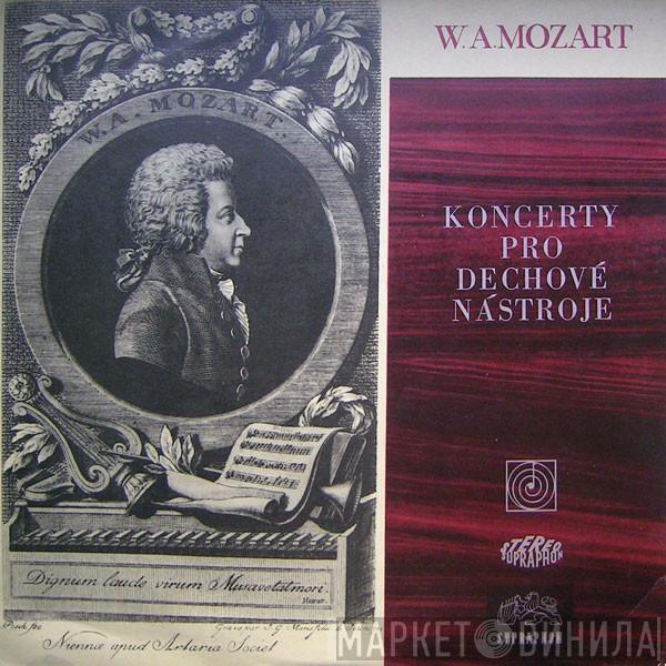  Wolfgang Amadeus Mozart  - Koncert Pro Dechové Nástroje