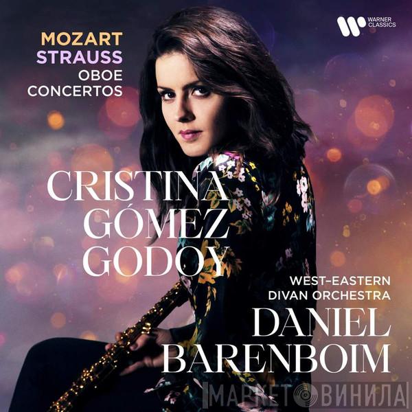 Wolfgang Amadeus Mozart, Richard Strauss, Cristina Gómez Godoy, West-Eastern Divan Orchestra, Daniel Barenboim - Oboe Concertos