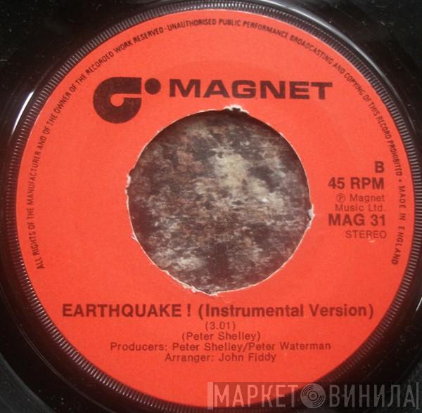 Zenda Jacks - Earthquake !