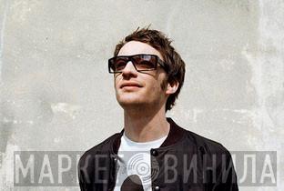 Alex Metric - Винил CD и Кассеты Alex Metric на сайте МаркетВинила