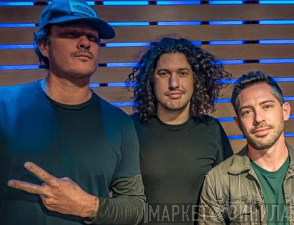 Angels & Airwaves