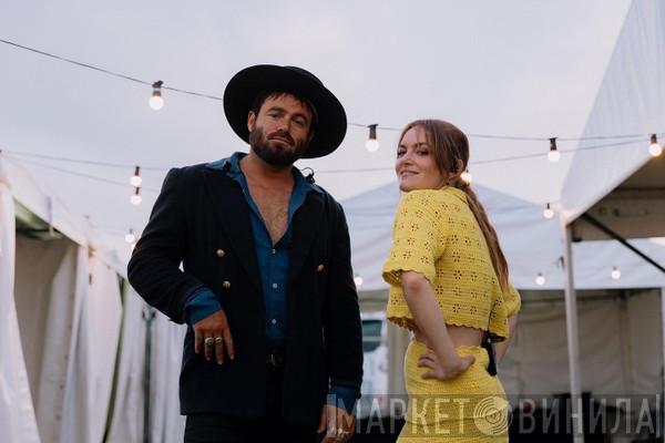 Angus & Julia Stone