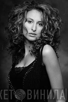 Ashley Ballard - Винил CD и Кассеты Ashley Ballard на сайте МаркетВинила