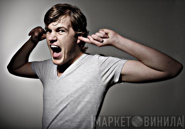 Bart B More - Винил CD и Кассеты Bart B More на сайте МаркетВинила