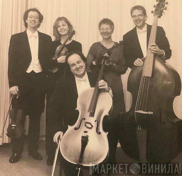 Bremen String Soloists - Винил CD и Кассеты Bremen String Soloists на сайте МаркетВинила