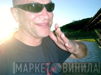 Chris Liberator - Винил CD и Кассеты Chris Liberator на сайте МаркетВинила