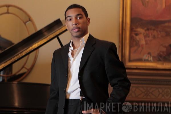 Christian Sands - Винил CD и Кассеты Christian Sands на сайте МаркетВинила