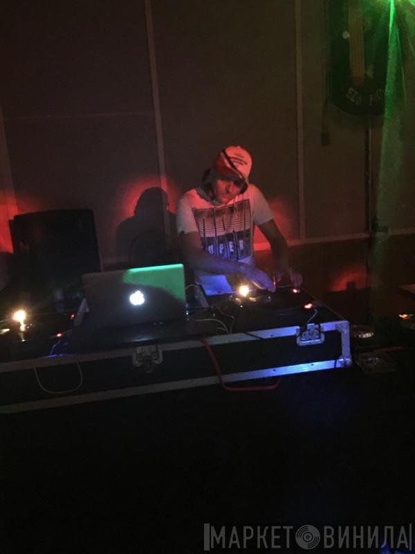 DJ Fer - Винил CD и Кассеты DJ Fer на сайте МаркетВинила