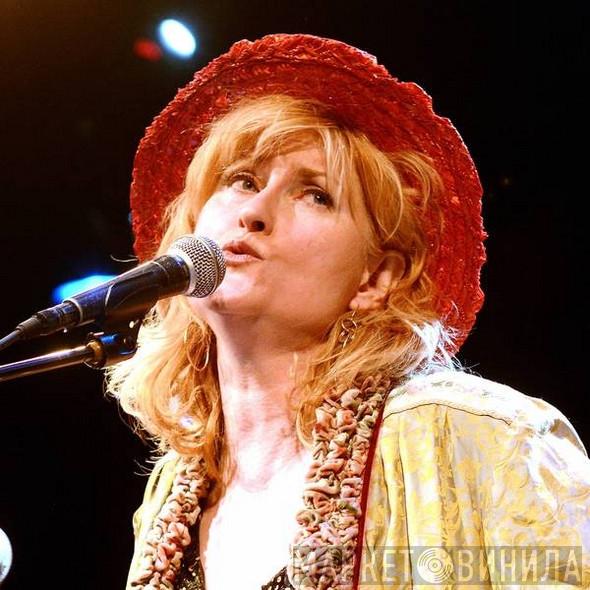 Eddi Reader
