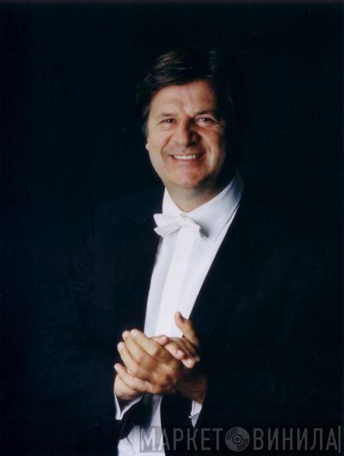 Günter Neuhold