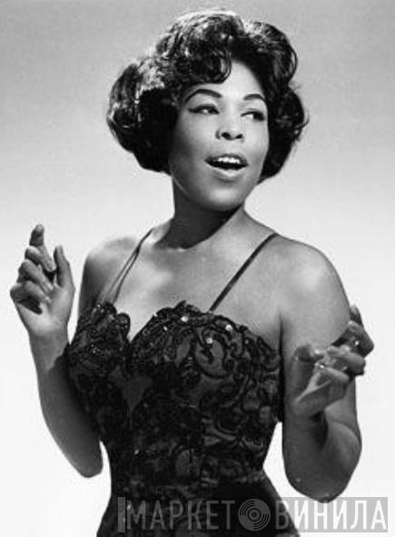 Gloria Lynne