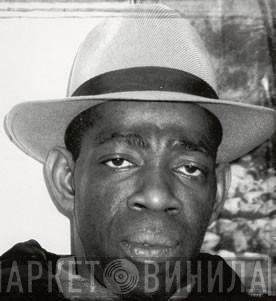 Jah Walton - Винил CD и Кассеты Jah Walton на сайте МаркетВинила