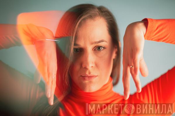 Josienne Clarke - Винил CD и Кассеты Josienne Clarke на сайте МаркетВинила