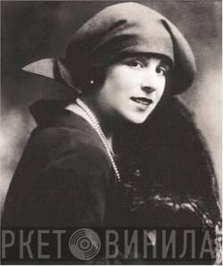 Lucrezia Bori - Винил CD и Кассеты Lucrezia Bori на сайте МаркетВинила