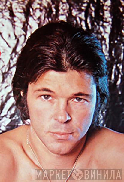 Michael Quatro
