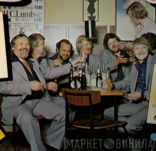 Papa Bue's Viking Jazz Band - Винил CD и Кассеты Papa Bue's Viking Jazz Band на сайте МаркетВинила