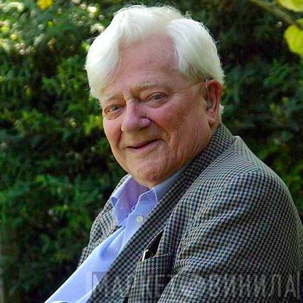 Richard Adams  - Винил CD и Кассеты Richard Adams (8) на сайте МаркетВинила
