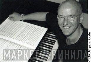 Robert Chilcott - Винил CD и Кассеты Robert Chilcott на сайте МаркетВинила