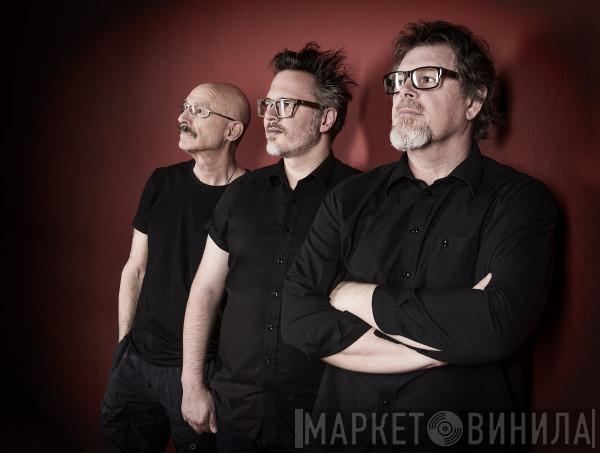 Stick Men  - Винил CD и Кассеты Stick Men (2) на сайте МаркетВинила