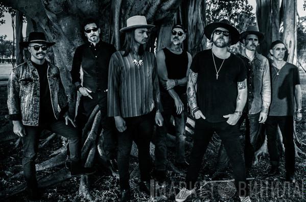 The Allman Betts Band - Винил CD и Кассеты The Allman Betts Band на сайте МаркетВинила