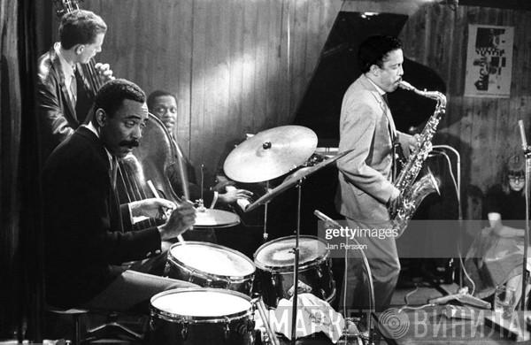 The Johnny Griffin Quartet - Винил CD и Кассеты The Johnny Griffin Quartet на сайте МаркетВинила