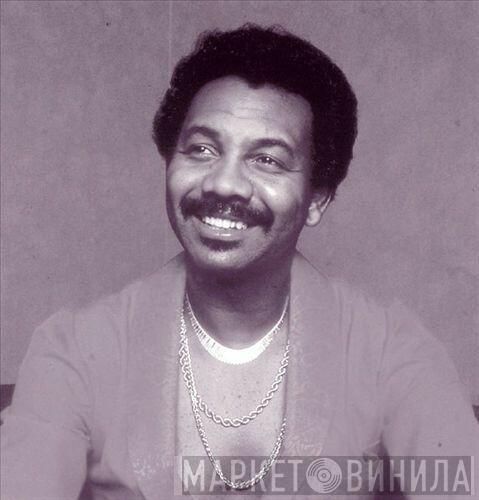 Tyrone Davis - Винил CD и Кассеты Tyrone Davis на сайте МаркетВинила