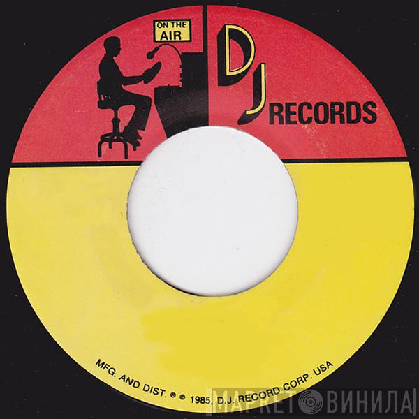 DJ Records  - Винил CD и Кассеты лейбла DJ Records (3) на сайте МаркетВинила