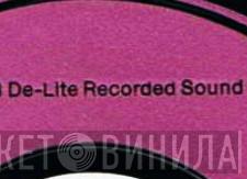 De-Lite Recorded Sound - Винил CD и Кассеты лейбла De-Lite Recorded Sound на сайте МаркетВинила