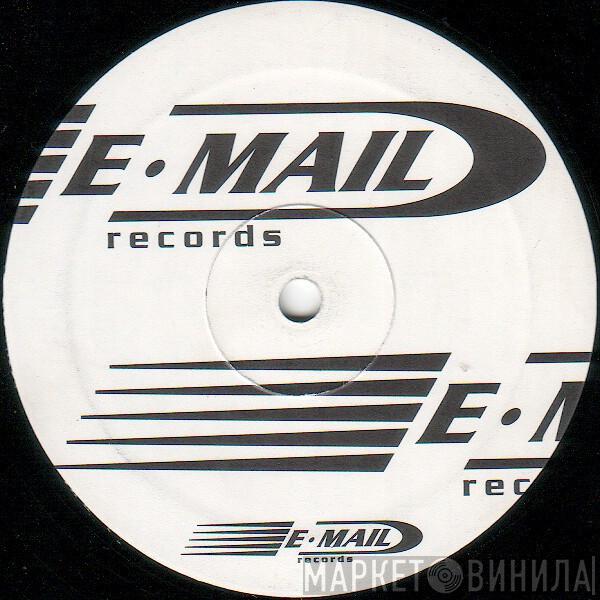 E-Mail Records - Винил CD и Кассеты лейбла E-Mail Records на сайте МаркетВинила